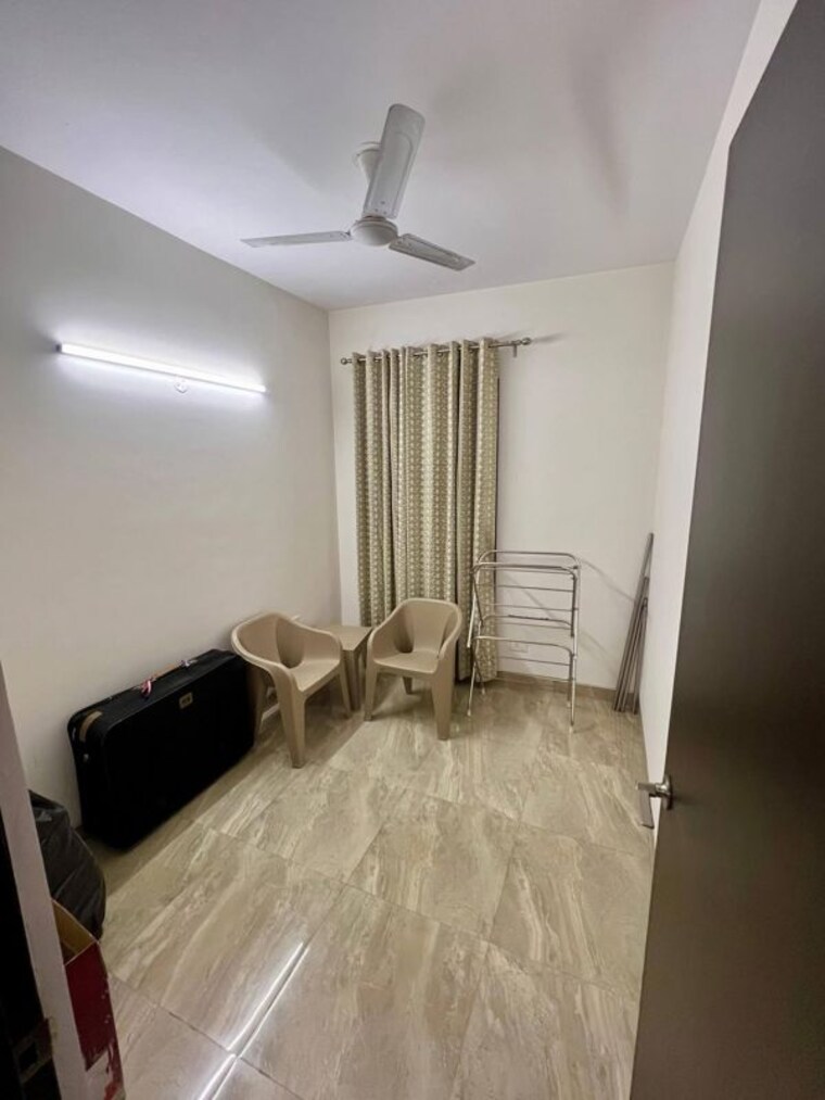 Bedroom, allwin-el-spazia 3 Bedroom 1700 Sq.Ft. Apartment In Sanauli Zirakpur 9991994