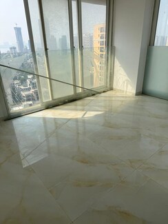 2 BHK Apartment For Rent in Ruparel Iris