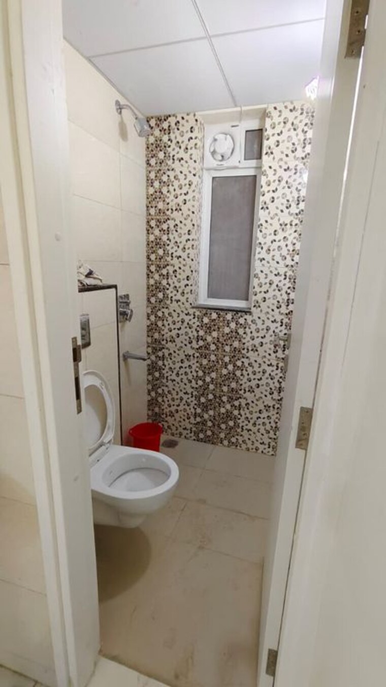 Bathroom, godrej-park-ridge 2 Bedroom 750 Sq.Ft. Apartment In Manjari Pune 9992447