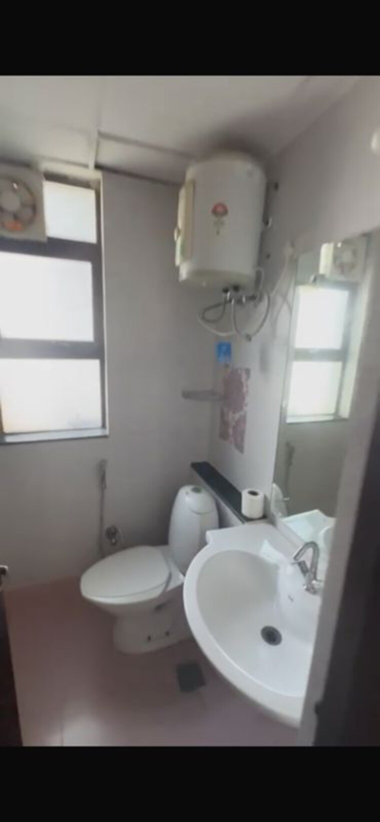 Bathroom, vipul-lavanya 3 Bedroom 1560 Sq.Ft. Apartment In Sector 81 Gurgaon 9992564