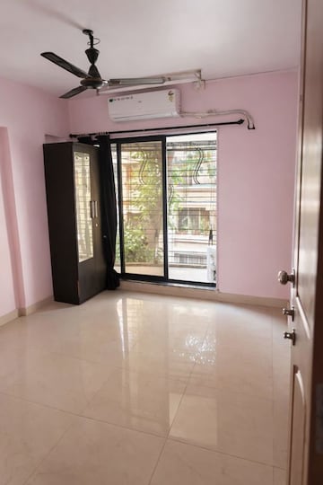 Room in 3 BHK Apartment at The Wadhwa The Address, Ghatkopar West – for Sale