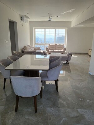 Dining area in 4 BHK Apartment at Laxman Nagar – for Rent