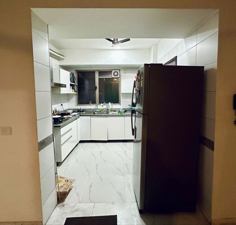 Master Bedroom, smart-world-orchard 3 Bedroom 1630 Sq.Ft. Apartment In Sector 61 Gurgaon 9992745