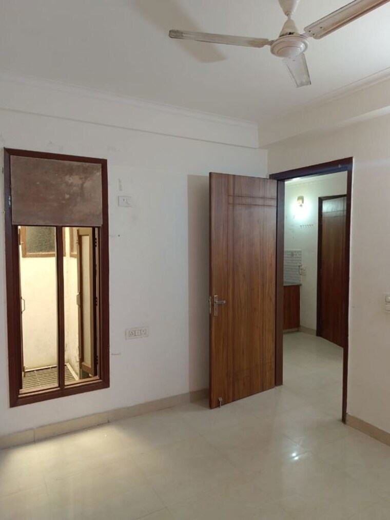Room, saket 1 Bedroom 550 Sq.Ft. Builder Floor In Saket Delhi 9992763