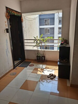 Balcony in 4 BHK Apartment at Laxman Nagar – for Rent