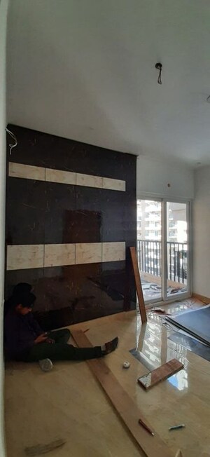 Furnished Amenities in 3.5 BHK Apartment at Gaur City 2 - 14th Avenue, Sector 16c Greater Noida – for Rent