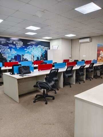  Office Space For Rent in Sector 63