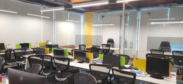 Team Area, ntpl-times-square Commercial Office Space 1600 Sq.Ft. In Andheri East Mumbai 9138731