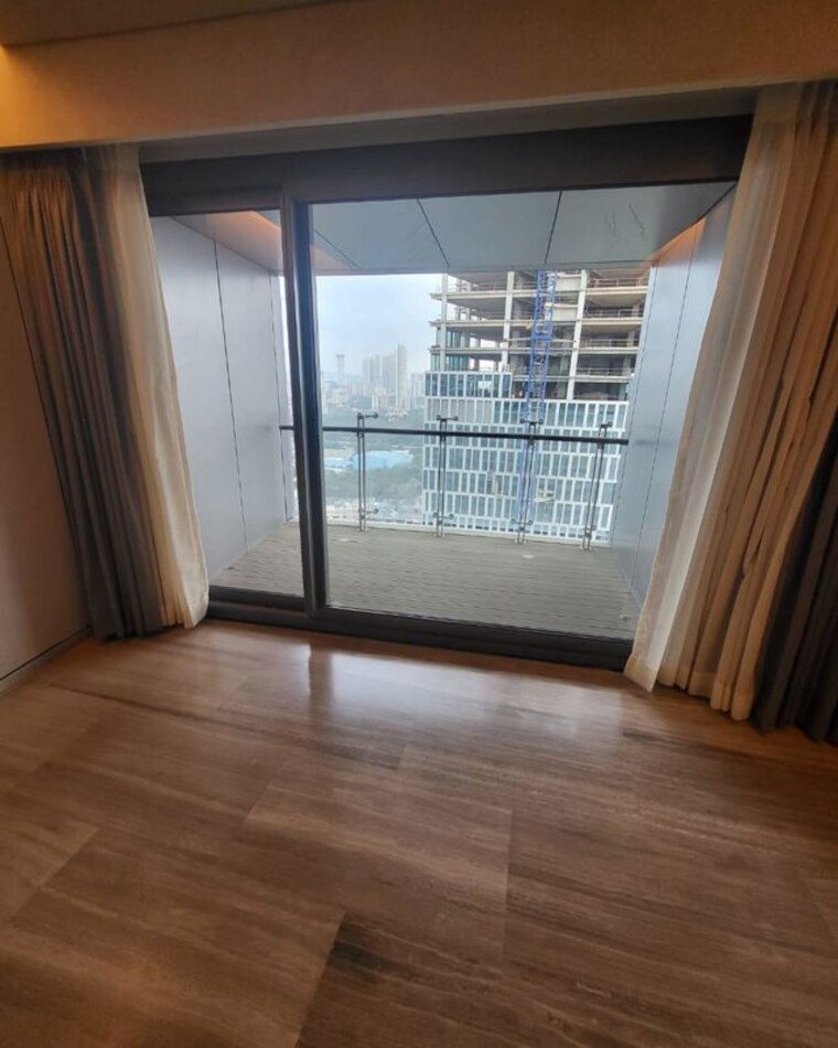 Room, lodha-world-crest 5 Bedroom 2390 Sq.Ft. Apartment In Worli Mumbai 9992786