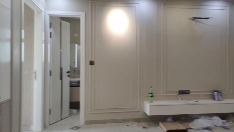 Room, sector 4 3 Bedroom 2250 Sq.Ft. Builder Floor In Sector 4 Gurgaon 9992792