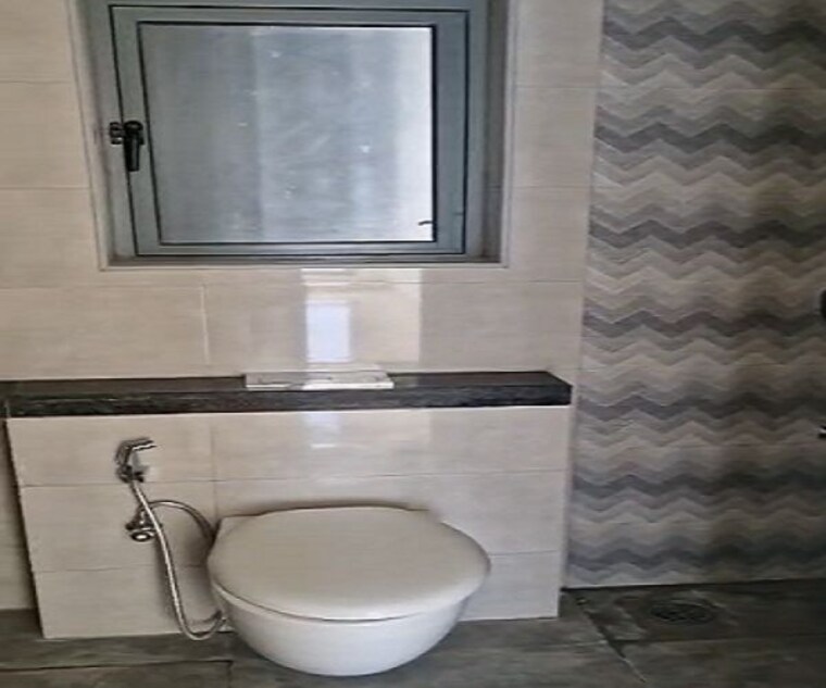 Bathroom, kalpataru-elitus 3 Bedroom 1056 Sq.Ft. Apartment In Mulund West Mumbai 9992780