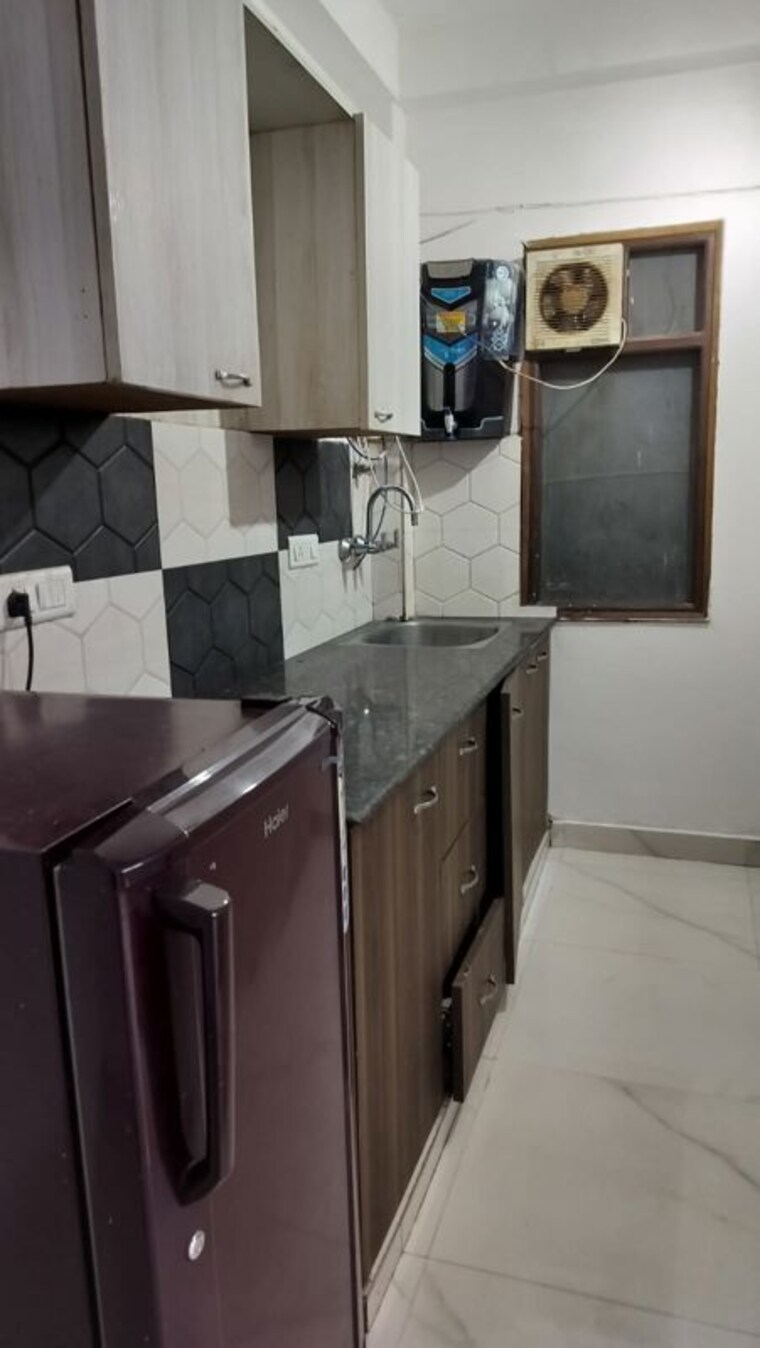 Kitchen, ansal-sushant-apartments 1 Bedroom 425 Sq.Ft. Builder Floor In Sushant Lok I Gurgaon 9992853