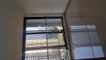 Furnished Amenities in 3.5 BHK Apartment at Dosti Eastern Bay, Wadala – for Rent