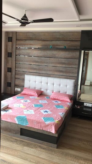 Bedroom in 4 BHK Builder Floor at Sector 14 – for Sale