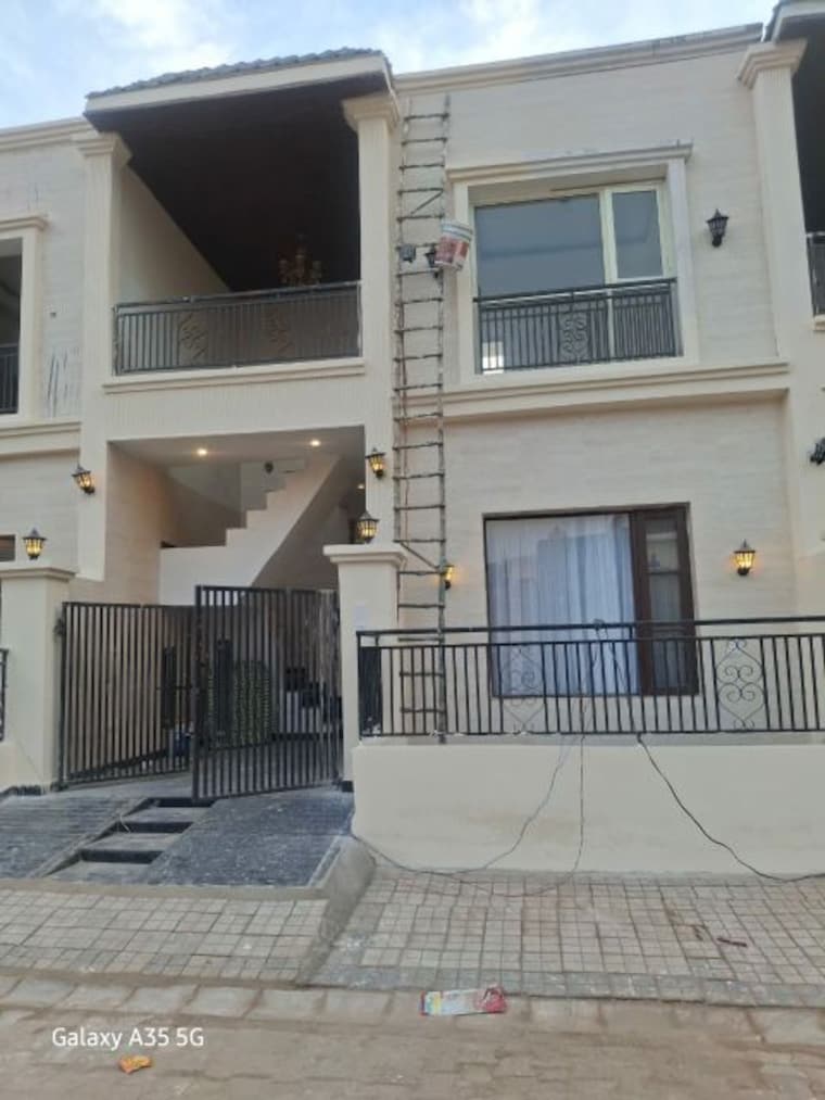 Exterior View, dera bassi 3 Bedroom 100 Sq.Yd. Villa In Dera Bassi Mohali 9980506