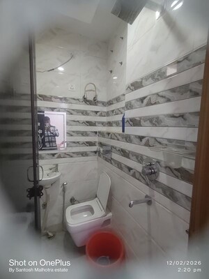  2 BHK Builder Floor at Nawada – for Rent