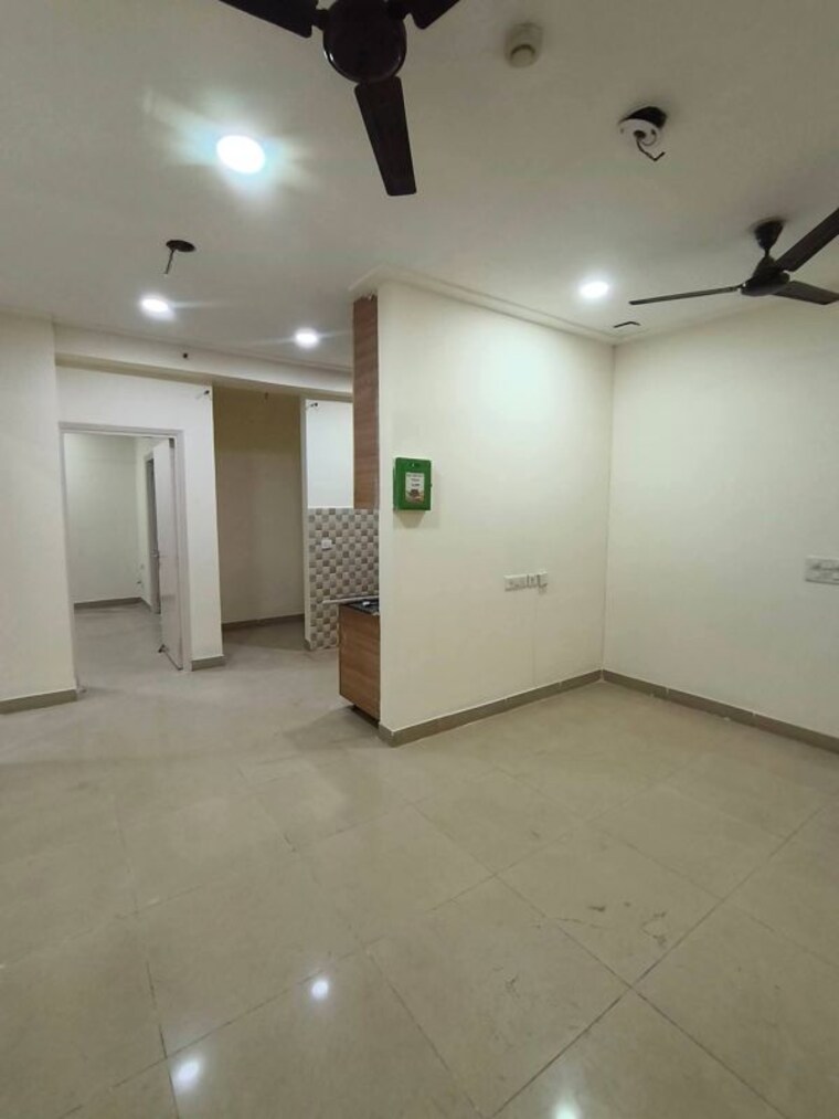 Room, gaur-city-2-12th-avenue 3 Bedroom 1320 Sq.Ft. Apartment In Sector 16c Greater Noida Greater Noida 9992920