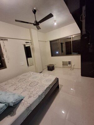 Master Bedroom in 2 BHK Apartment at Vrindavan CHS Vashi, Sanpada – for Rent