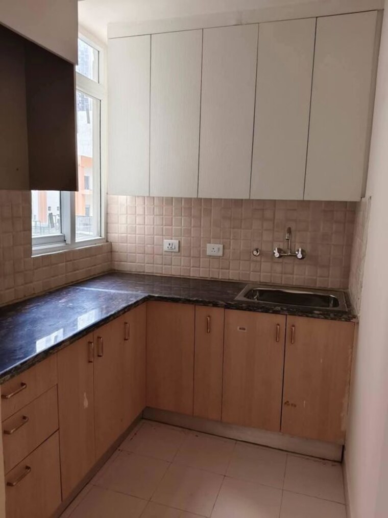 Kitchen, amrapali dream valley 2 Bedroom 805 Sq.Ft. Apartment In Amrapali Dream Valley Greater Noida 9992929