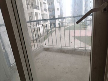 Balcony in 2.5 BHK Apartment at Amrapali Dream Valley – for Rent
