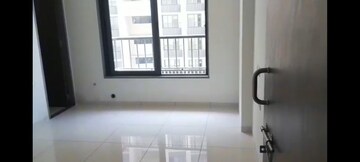Room in 3 BHK Apartment at Gala Orchid Sky, Shela – for Rent