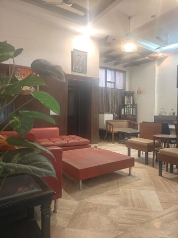 Living Room in 4 BHK Independent House at Sarvapriya Vihar – for Rent