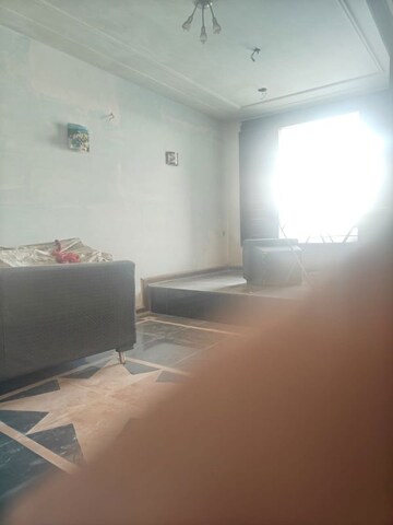 Room in 4 BHK Independent House at Sarvapriya Vihar – for Rent