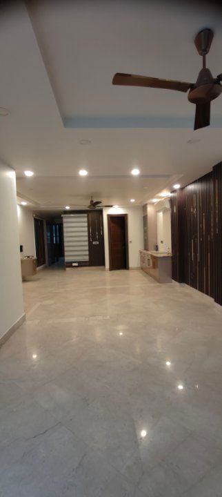 3 BHK + Pooja Room,Servant Room Builder Floor For Rent in Greater Kailash I
