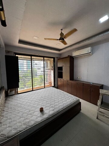 Bedroom in 3 BHK Apartment at Kingston Classic, Malad West – for Rent