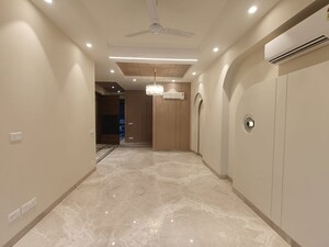 Building Lobby in 3 BHK Builder Floor at Green Park – for Rent
