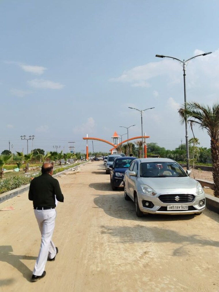 undefined, akbarpur  104 Sq.Yd. Plot In Akbarpur Mathura 9993202