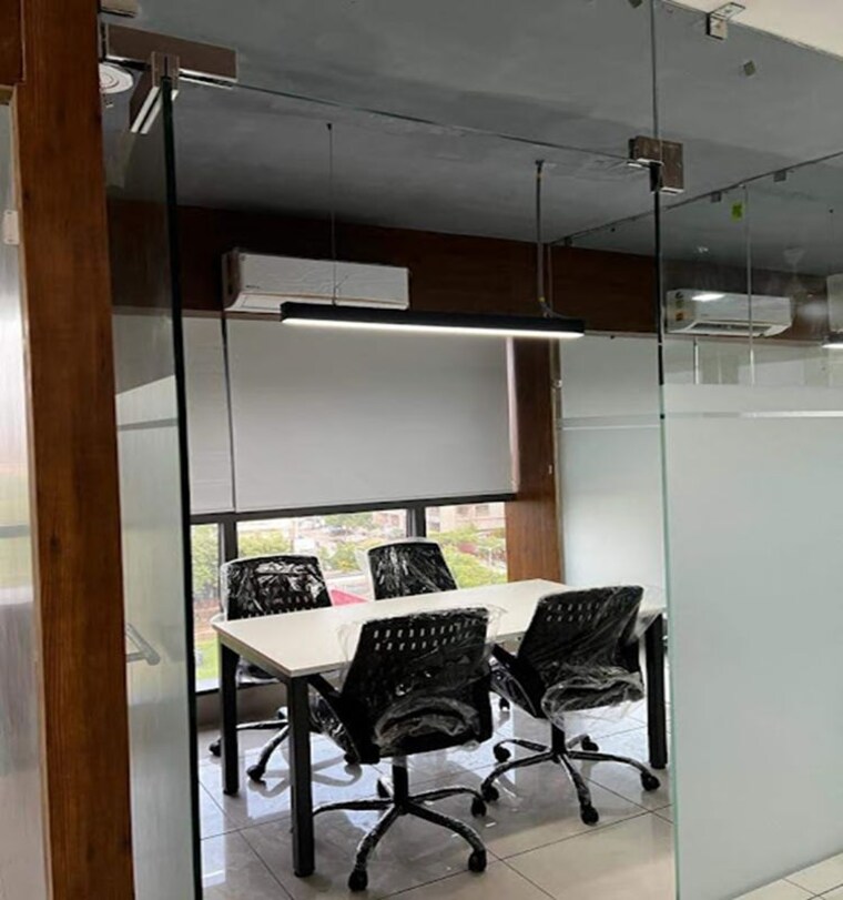 Team Area, shilp-epitome Commercial Office Space 822 Sq.Ft. In Bodakdev Ahmedabad 9993230