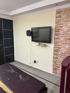 2 BHK Builder Floor For Rent in Lajpat Nagar I
