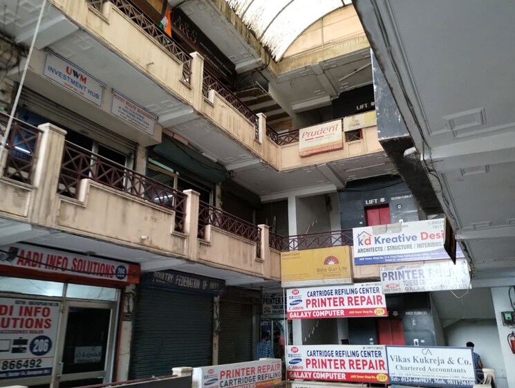 Exterior View, akd-tower Commercial Shop 220 Sq.Ft. In Sector 14 Gurgaon 9993257
