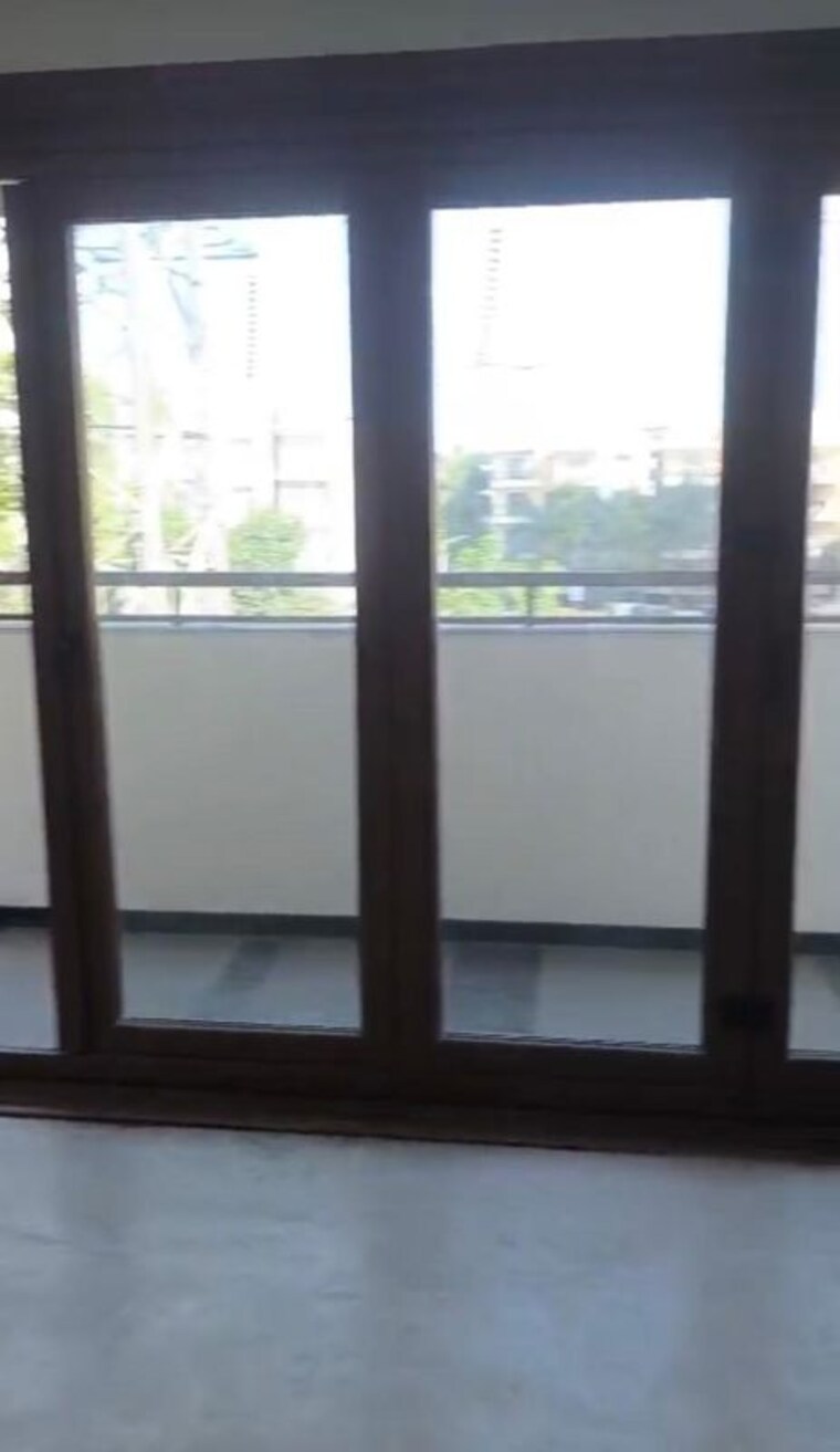 Room, saranya-soham 3 Bedroom 2600 Sq.Ft. Apartment In Munnekollal Bangalore 9993258