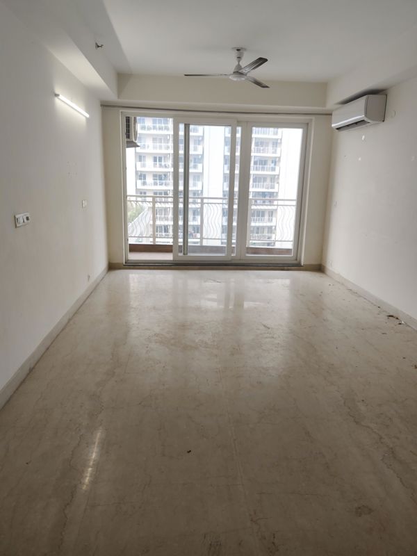 3.5 BHK + Store Room Apartment For Sale in BPTP Terra