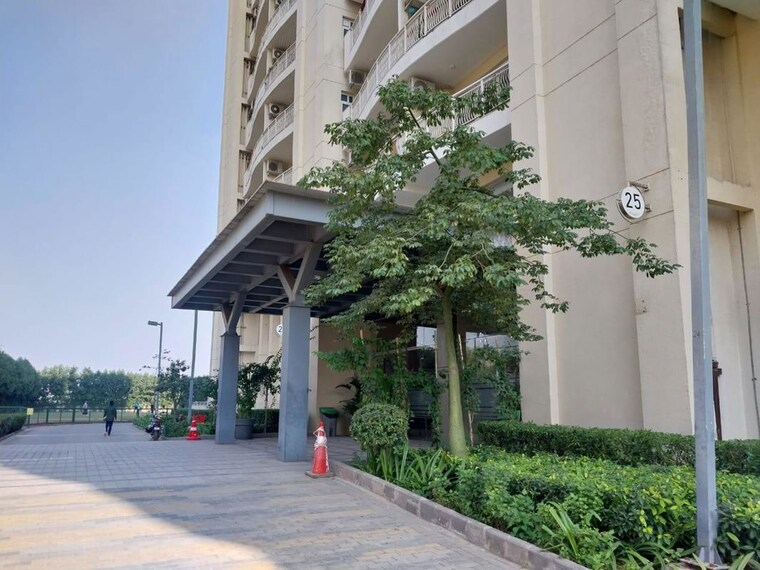 Exterior View, bptp-terra 3.5 Bedroom 1400 Sq.Ft. Apartment In Sector 37d Gurgaon 9992990