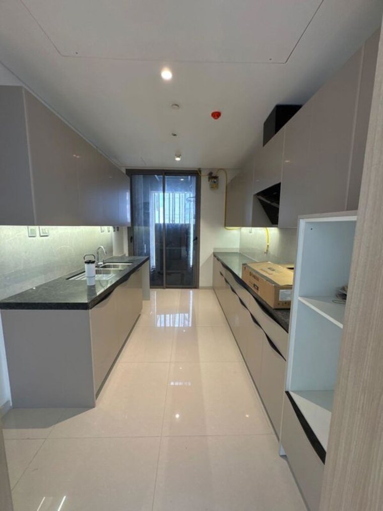 Kitchen, rustomjee-crown 4 Bedroom 2310 Sq.Ft. Apartment In Prabhadevi Mumbai 9993290