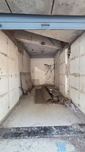  Shop – Exterior View View at Andheri West - for Rent