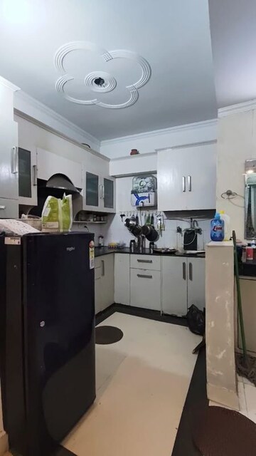 Master Bedroom in 2 BHK Builder Floor at Vaishali Sector 3 – for Rent