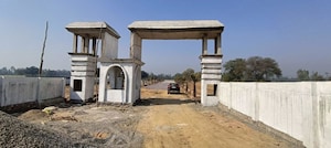  Plot For Sale in Sushant Golf City