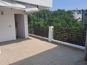 2 BHK Builder Floor For Rent in Defence Colony