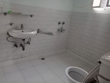 Bathroom in 2 BHK Builder Floor at Defence Colony – for Rent