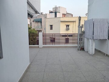 2 BHK Builder Floor – Exterior View View at Defence Colony - for Rent