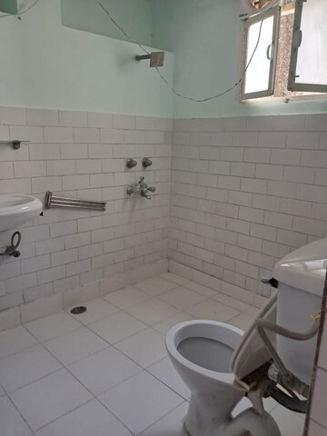 Bathroom in 2 BHK Builder Floor at Defence Colony – for Rent