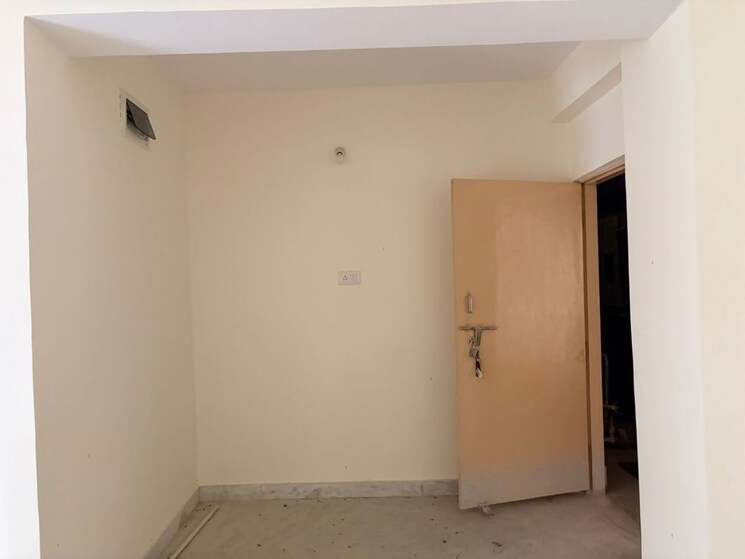 Room, pundag 3 Bedroom 1341 Sq.Ft. Apartment In Pundag Ranchi 9993642