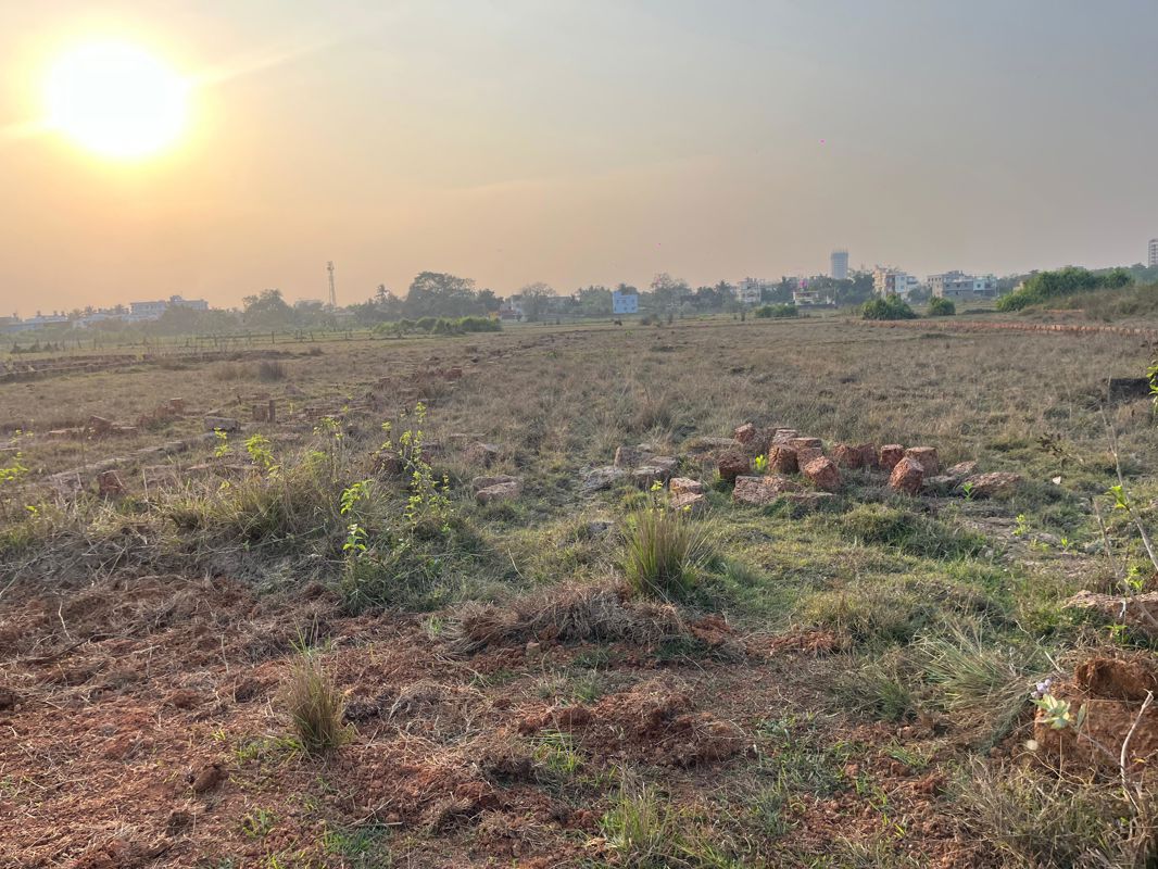 Plot For Sale in Patrapada