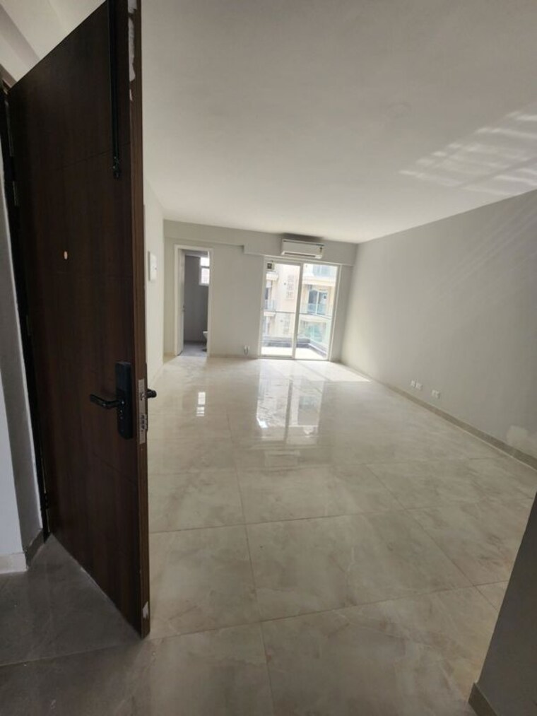 Room, signature-global-city 3.5 Bedroom 935 Sq.Ft. Apartment In Sector 37d Gurgaon 9992690
