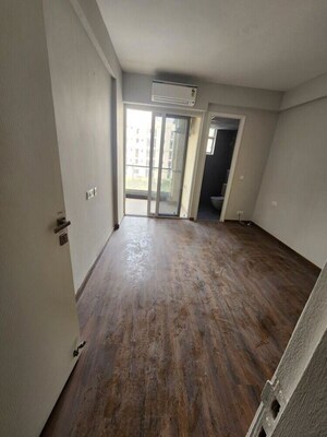 Building Lobby in 3.5 BHK Apartment at Signature Global City, Sector 37d – for Sale