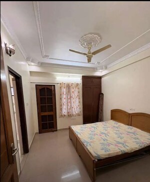 Bedroom in 3 BHK Apartment at Lalpur – for Rent